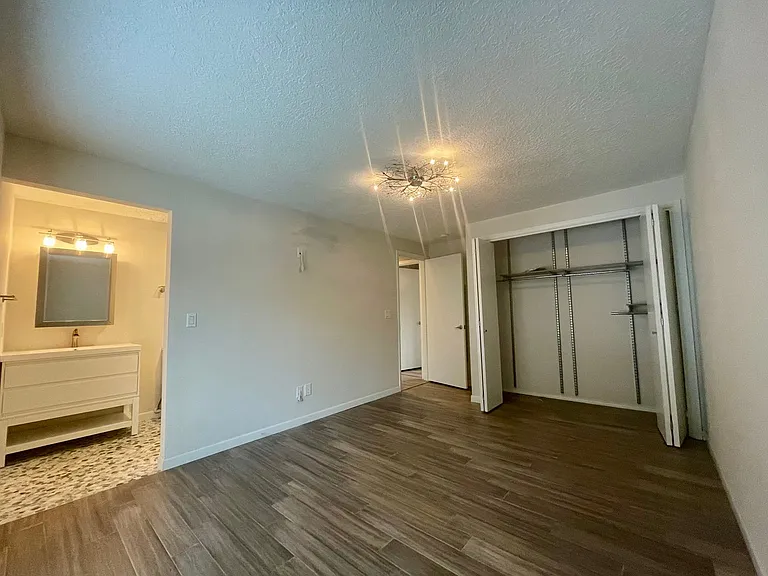 12956 SE 126th Ave — Photo 29