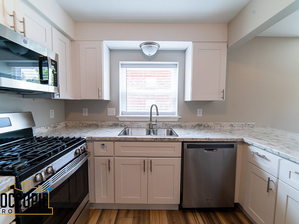 Main Level Kitchen
