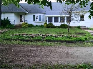 12100 N Traders Bend Rd, Newkirk, OK 74647