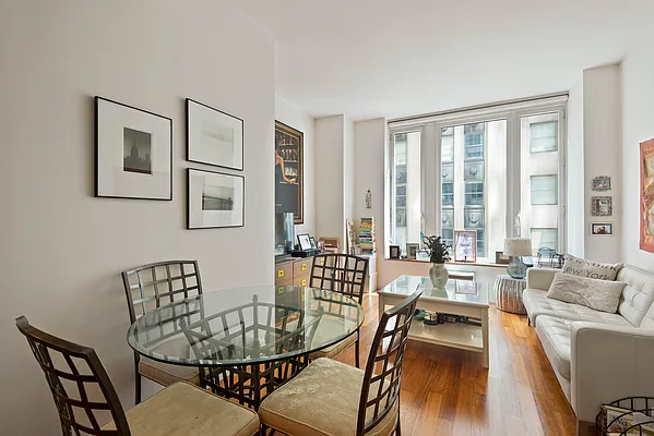 Rented by Douglas Elliman | media 16