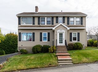 11 Wedgewood St, Quincy, MA 02171