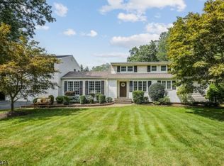 34 Maple Rd, Chatham, NJ 07928