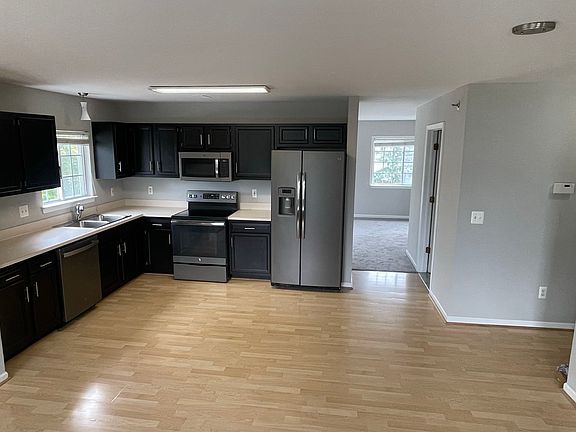 2nd image of 1424 Crimson Way #1