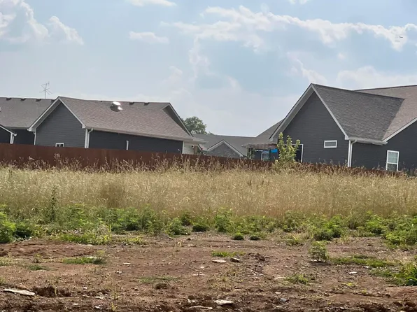 145 Clayber Dr, Nicholasville, KY 40356