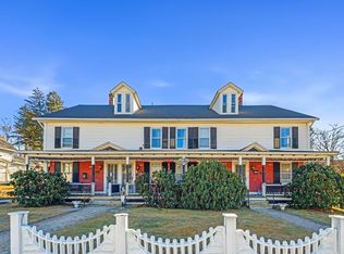 29 Charlton St, Oxford, MA 01540