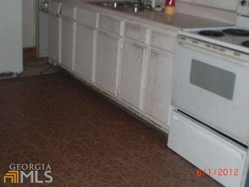 3rd image of 2395 Union Grove Ct