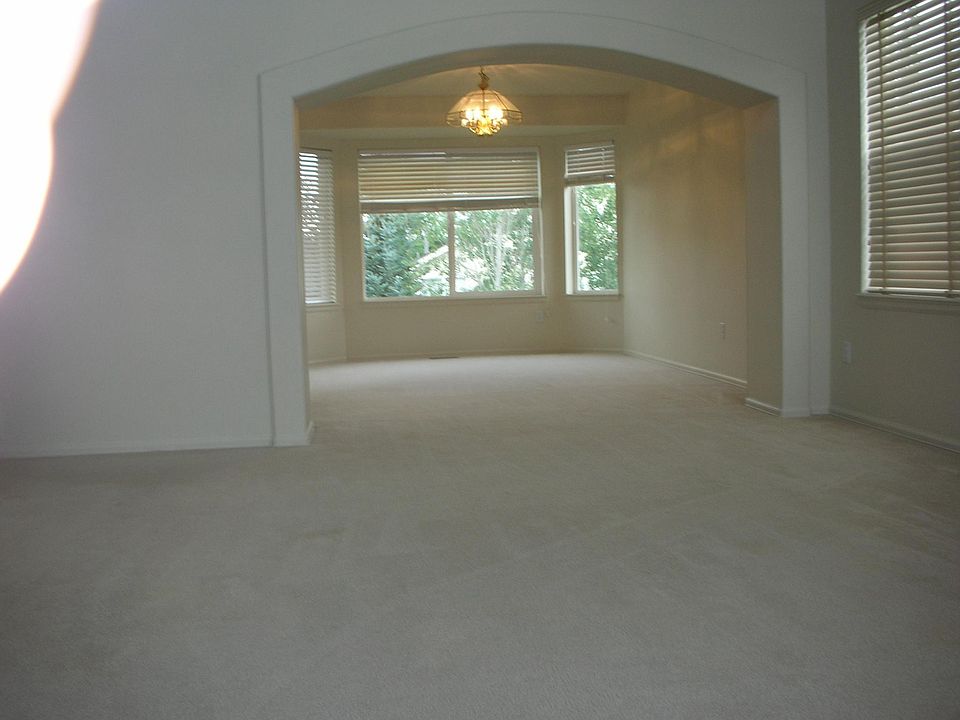 Living room into Dining room