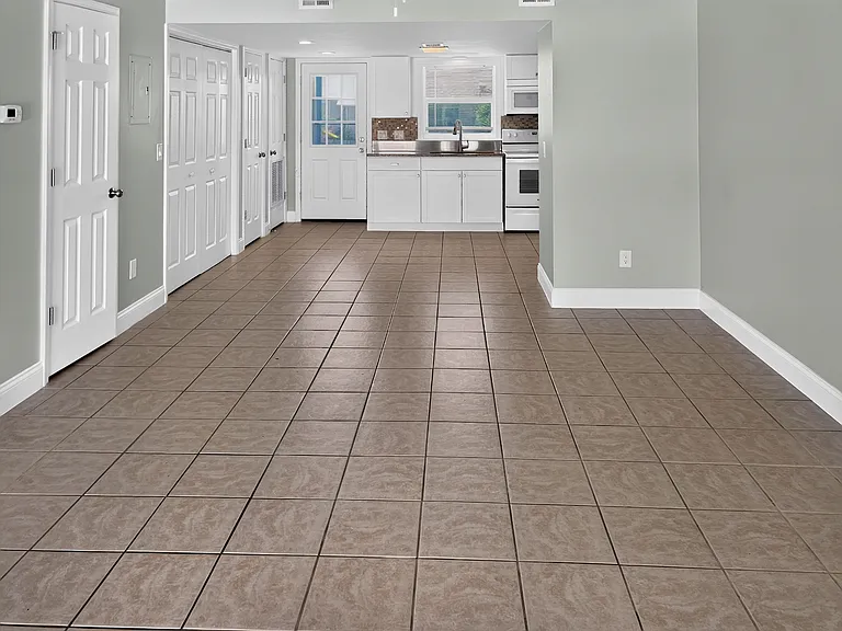 348 Tarpon Ave #5 — Photo 4