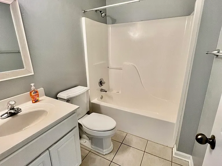 1010 Jacob Dr — Photo 21