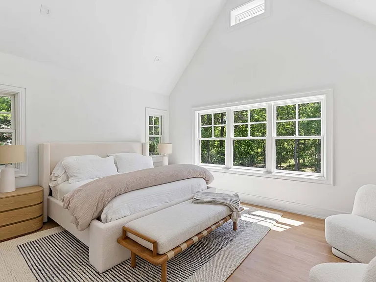 17 Dering Ln — Photo 24