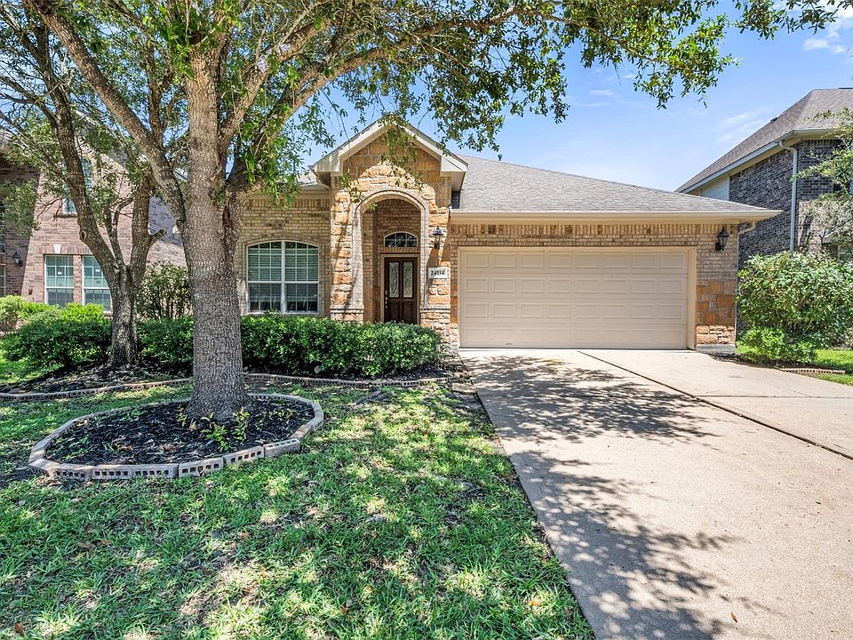 1st image of 24534 Sawgrass Meadow Ln