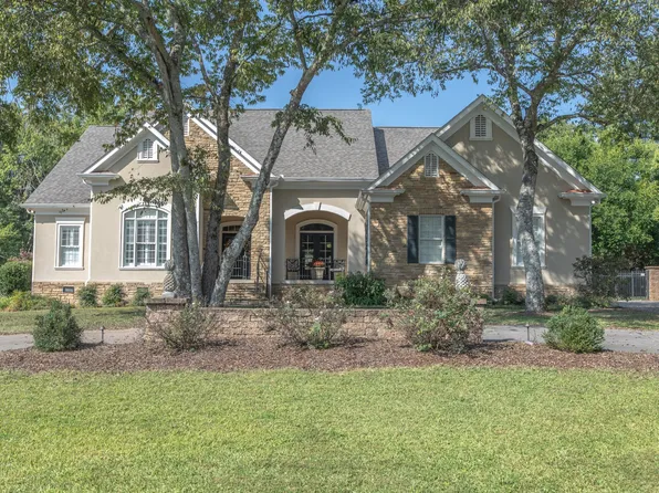 1103 Glasgow Dr, Murfreesboro, TN 37130