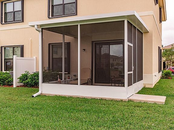 5th image of 9830 E Villa Cir