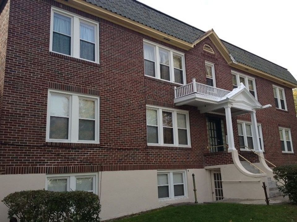 1st image of 826 Chestnut St APT 7