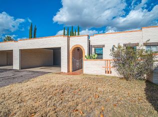 1162 Zircon Ct, Rio Rico, AZ 85648