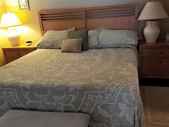 Master Bdrm- King Bed