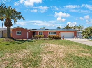 1694 Harbor Cir W, Largo, FL 33770