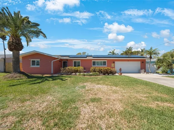 1694 Harbor Cir W, Largo, FL 33770