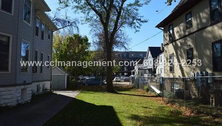 16 N Broom St #2 — Photo 16