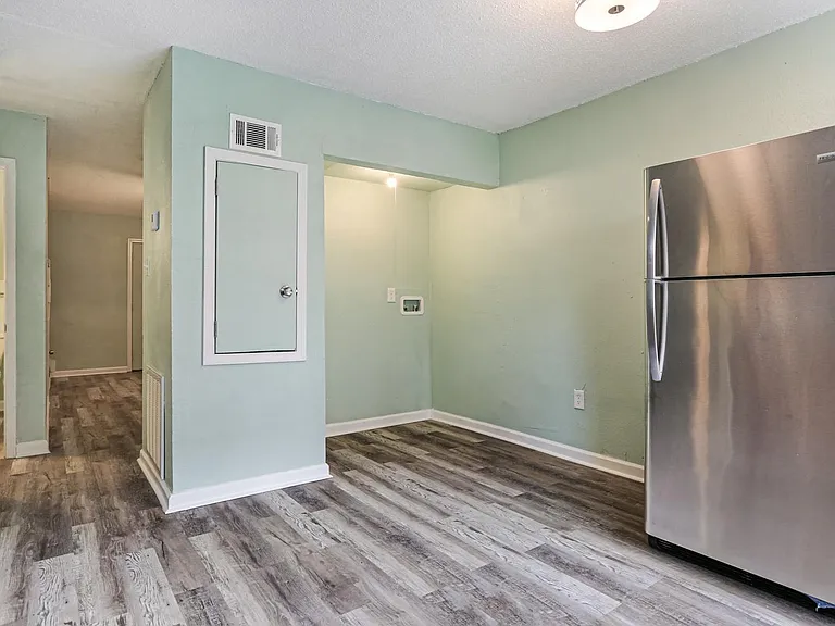 1113 Orange Blossom Ln #7 — Photo 11