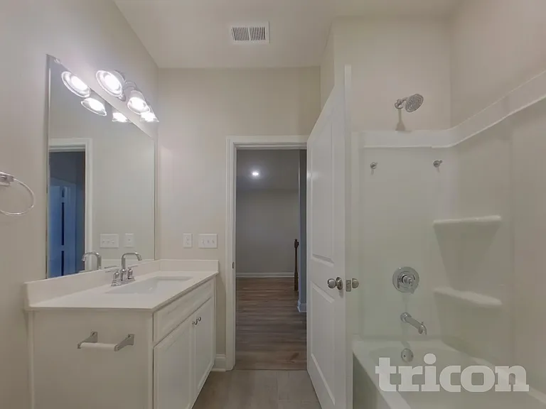 73 Leyland Ct — Photo 12