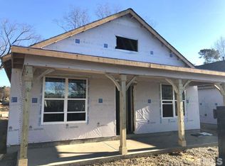 330 W Stallings St, Clayton, NC 27527