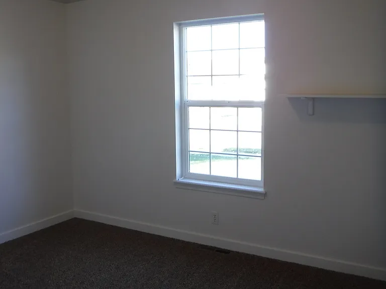 2716 W Villard St — Photo 13