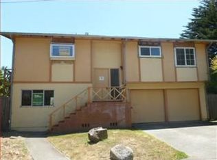 15 Acacia Ct, Pacifica, CA 94044