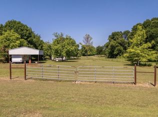 163 Fenn Rd, Blum, TX 76627