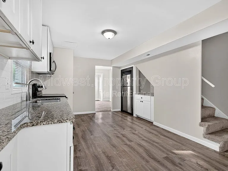3610 Manhattan Ave — Photo 9