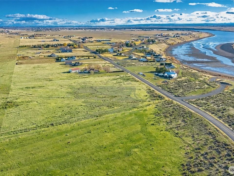2nd image of 9989 NE Neppel Road