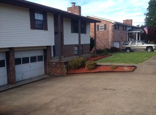 301 Wakefield Dr, Washington, WV 26181
