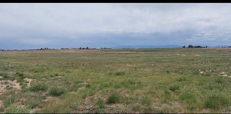 2nd image of 1495 N Llama Dr