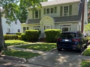 191 Wellington Rd, Mineola, NY 11501