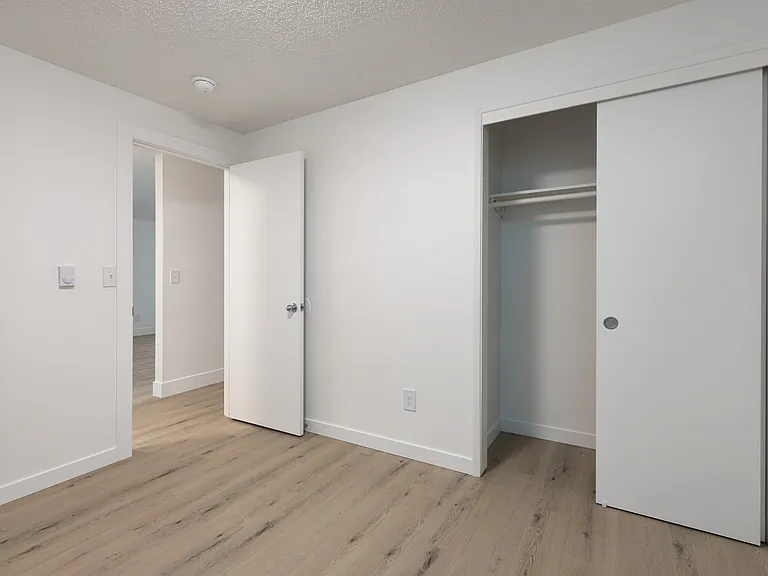 Timberwood Apartments — Photo 30