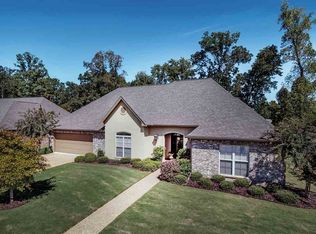 111 Rockbridge Xing, Clinton, MS 39056