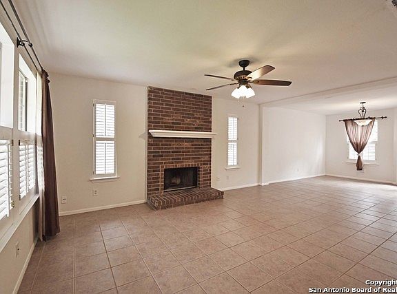 4th image of 2426 Garden Meadow St
