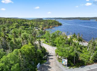 138 Shad Point Pkwy, Halifax, NS B3Z 3Y2