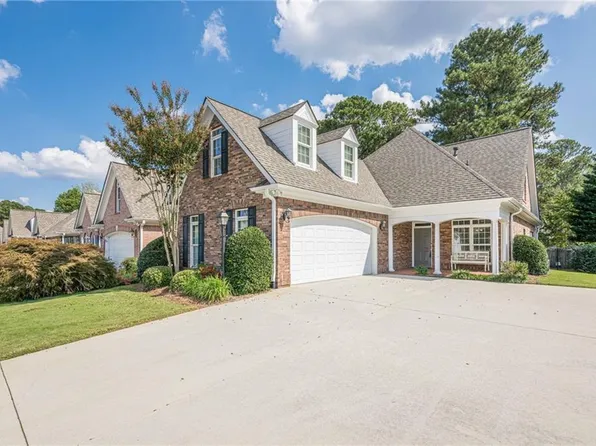 1735 Woodberry Run Dr, Snellville, GA 30078