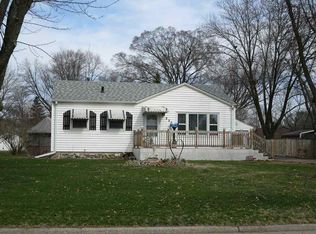 220 Fairfield St, Waterloo, IA 50703