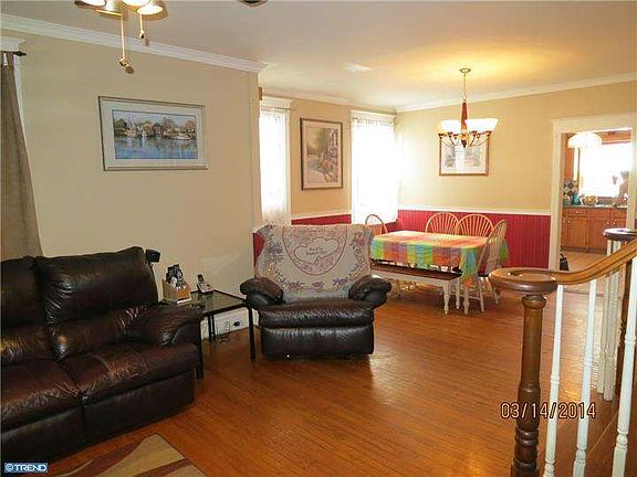4th image of 3822 Albermarle Ave