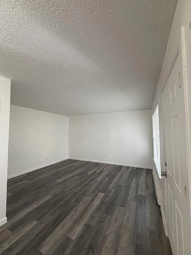 1111 N L St — Photo 2
