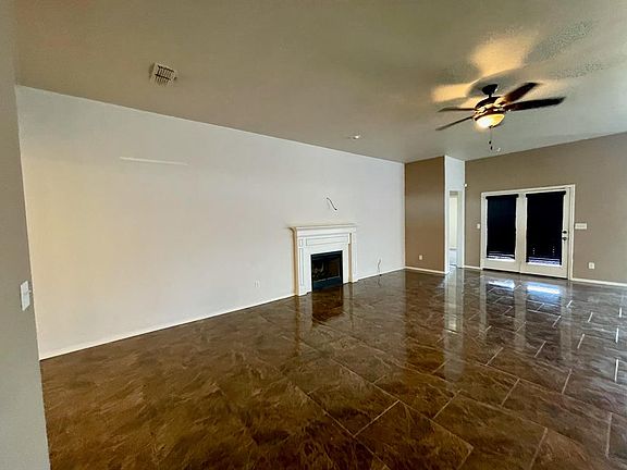 4th image of 407 Cabrillo Dr