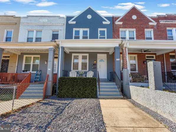756 19th St NE, Washington, DC 20002