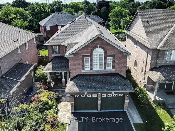 48 Stonebridge Blvd, Toronto, ON M1W 4A7