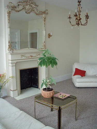 132 3rd St #2 Photo 1