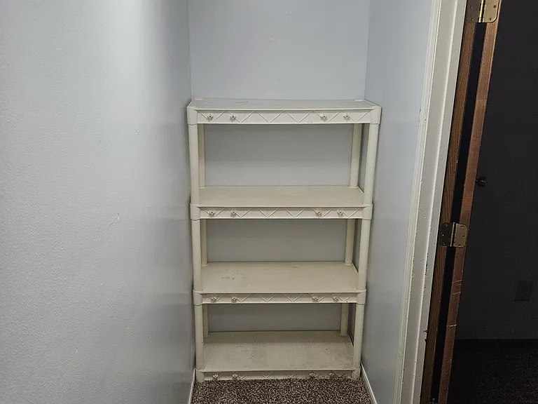 1001 Syracuse Ln — Photo 23