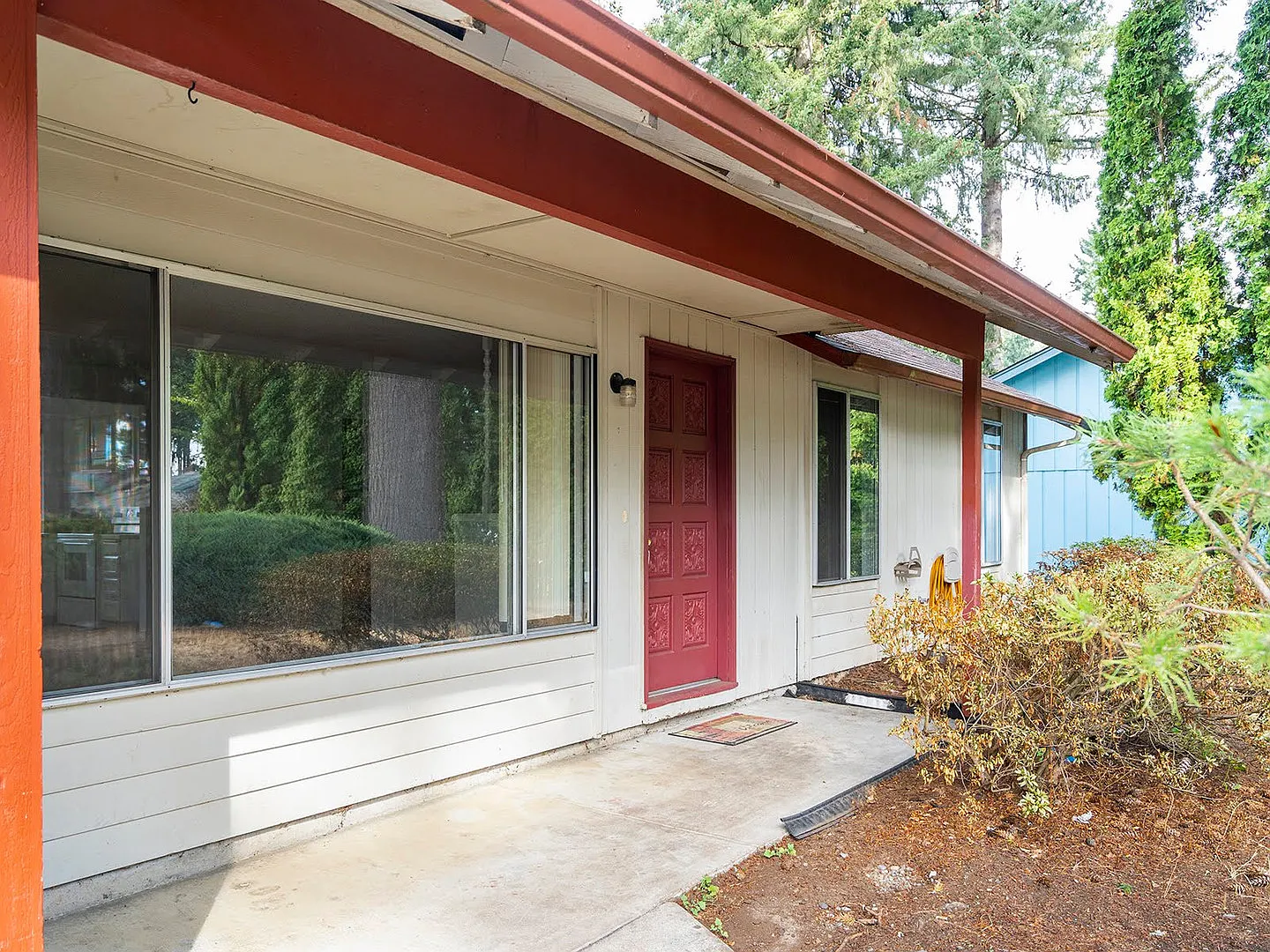 Well Maintained Ranch Style Home for Lease in the Burnt Bridge Creek Neighborhood - 4518 NE 142nd... — Photo 3