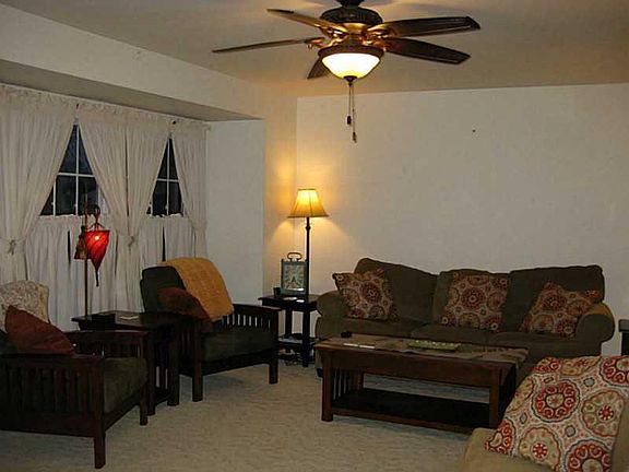 4th image of 4232 Greengarden Blvd