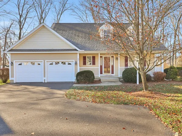 47 Summerwood Lane, South Windsor, CT 06074